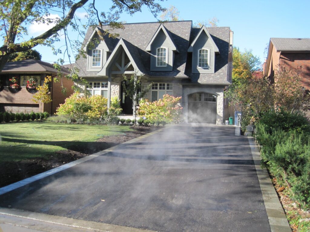 house newly paved by elite blacktopping and paving company
