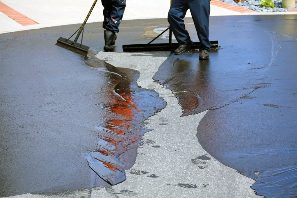 Sealcoating done by elit blacktopping and paving company